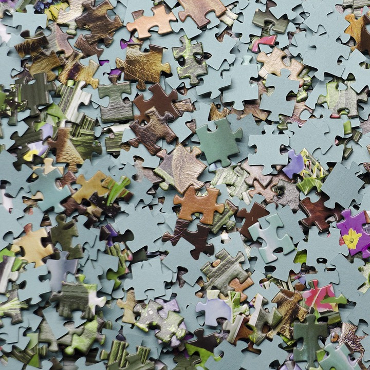 jigsaw puzzle production